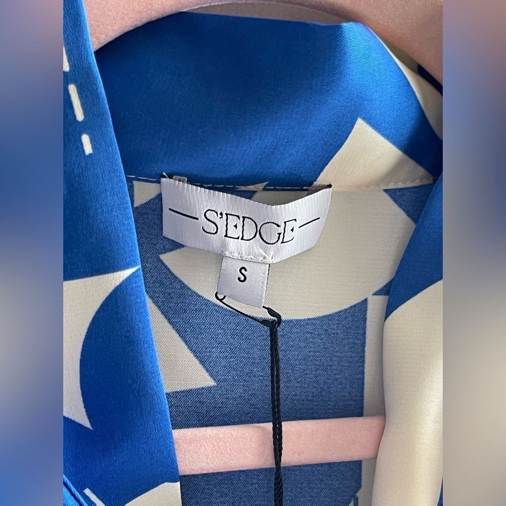 L S'EDGE NWT Arden Blue and White Short Sleeve Tie Neck Blouse - Picture 3 of 10